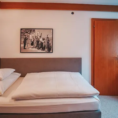 Guest house Garni Almjur 3*