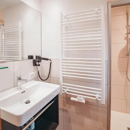 Garni Almjur Guest house