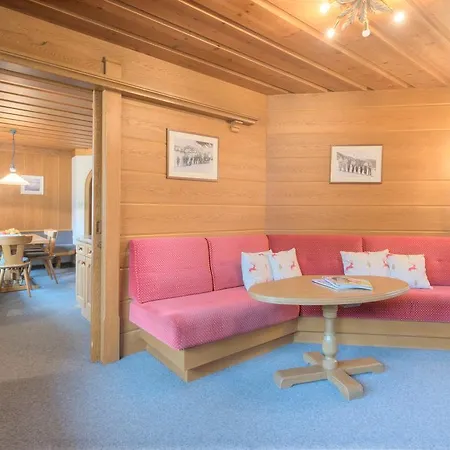 Garni Almjur 招待所 3*